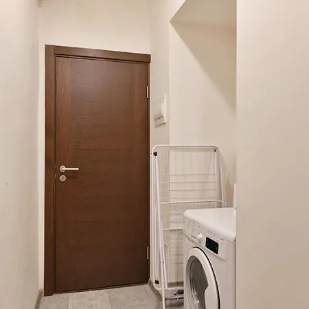 Appartement From The To The Old Town 15 Minutes Walk *